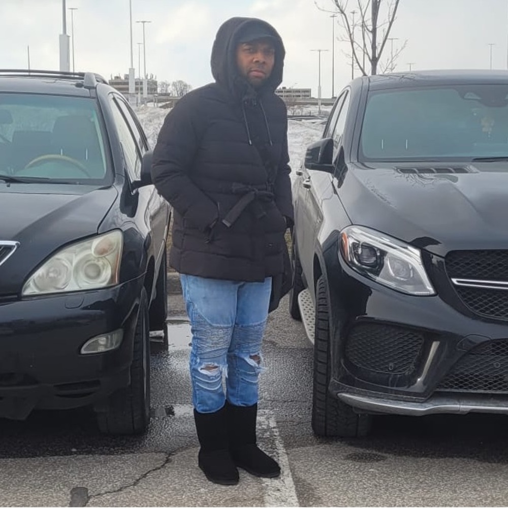 Meet your Posher, Nicholas